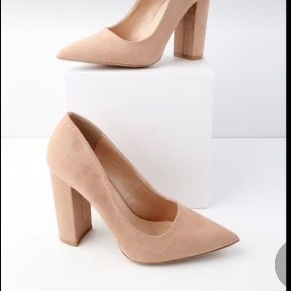 Heels. Size - 37 - Picture 2 of 13